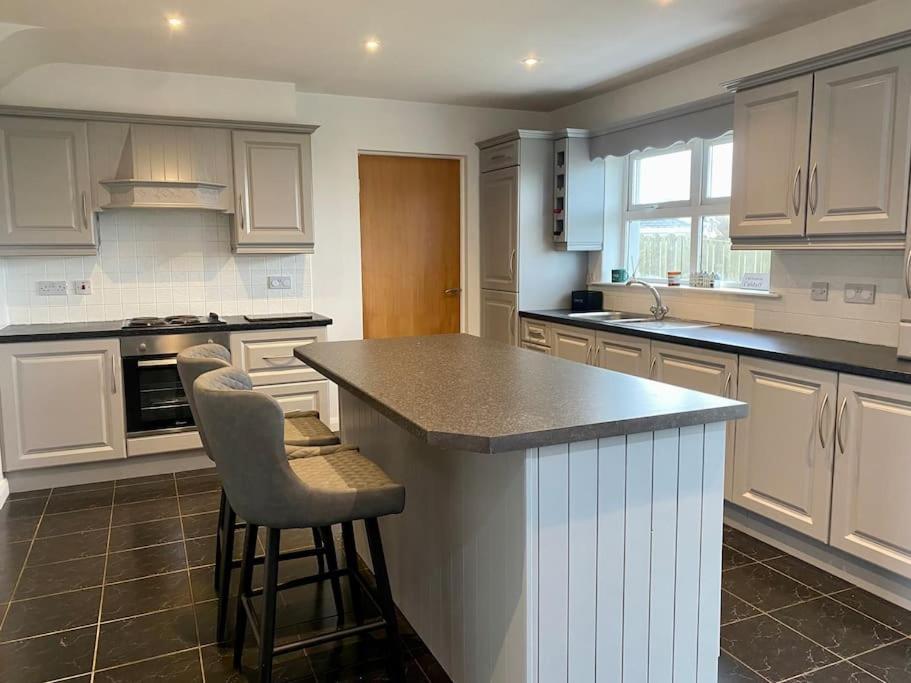 Teach Cara - 5 Bedroom - Culdaff Exterior photo